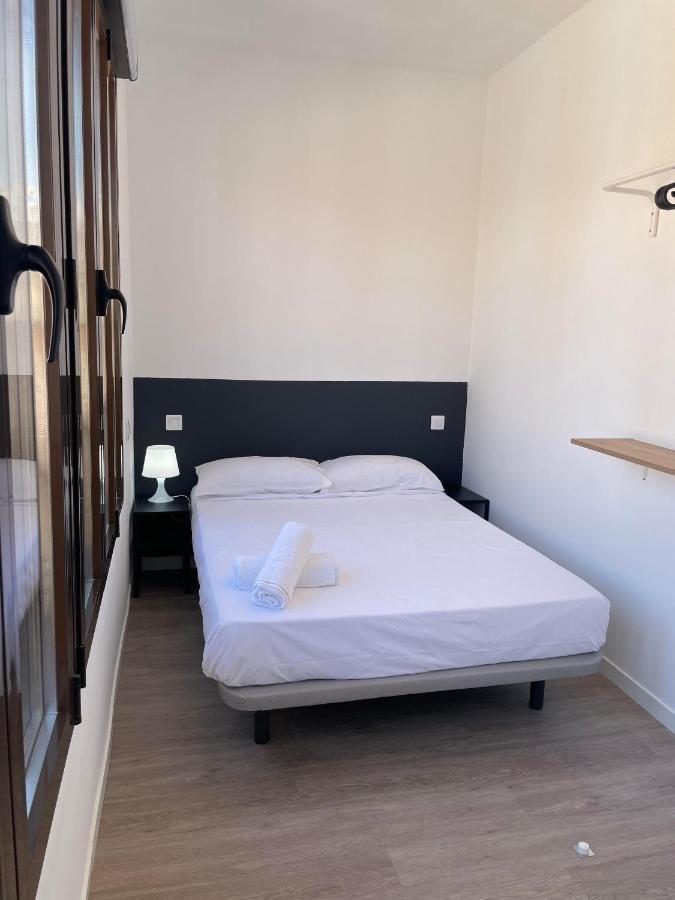 Atocha Habitaciones Madrid Exterior photo