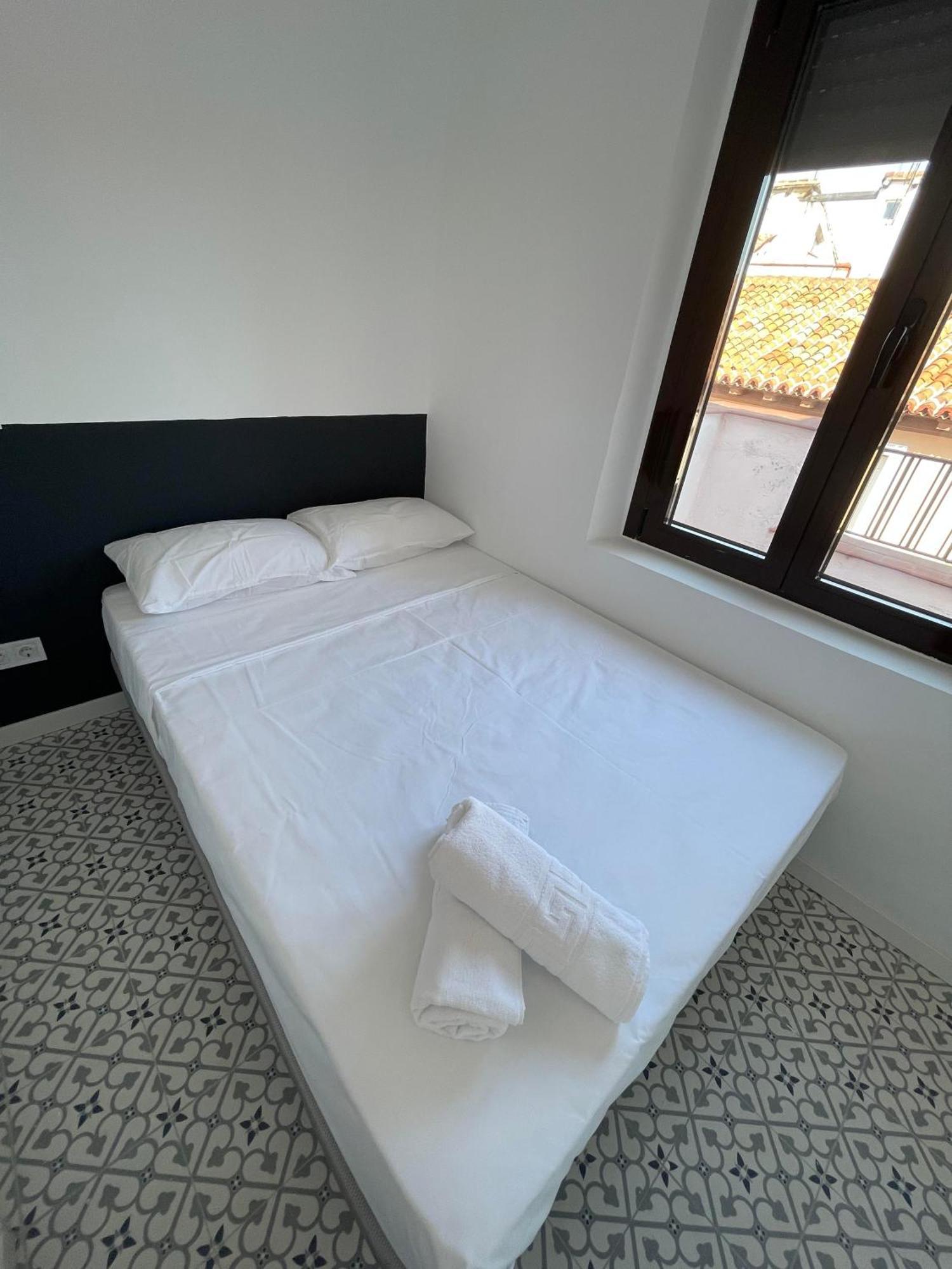 Atocha Habitaciones Madrid Exterior photo